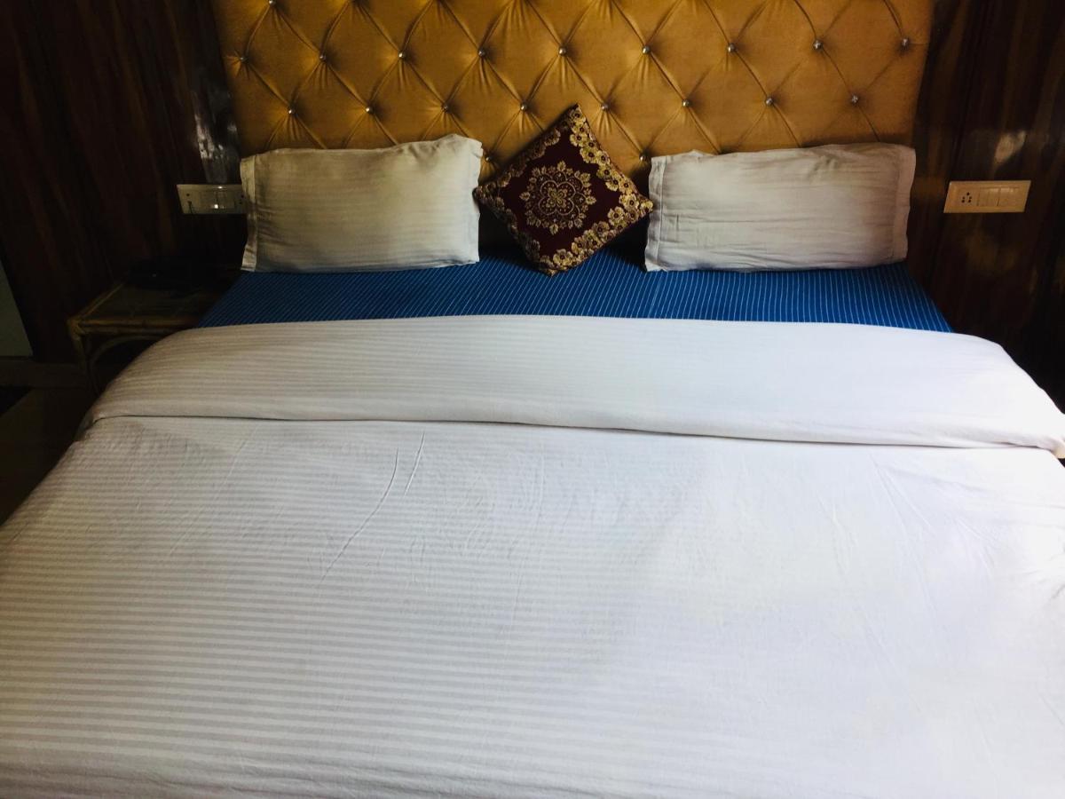 Hotel Prem G, Mussoorie Kültér fotó