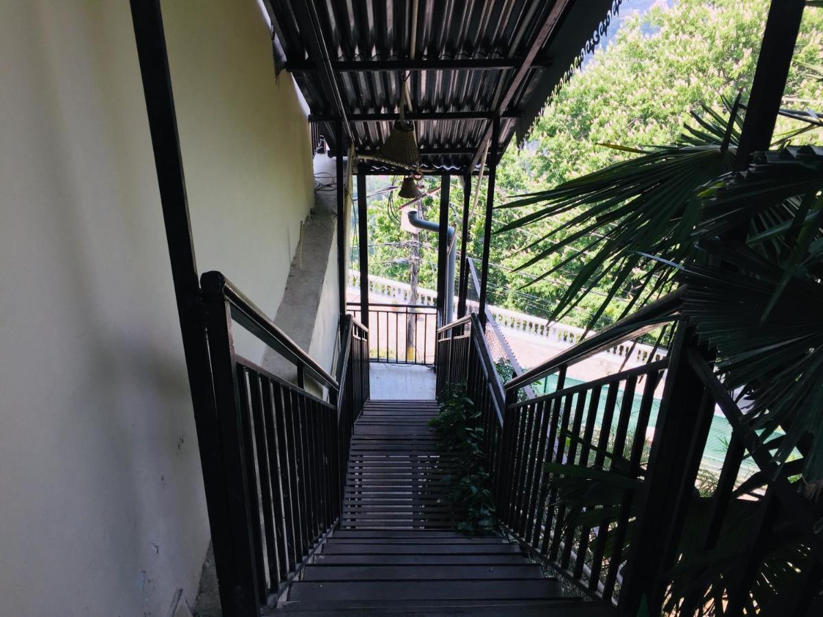 Hotel Prem G, Mussoorie Kültér fotó